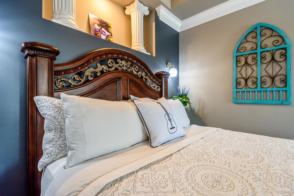 Brookside Inn Boutique Hotel Абботсфорд Екстер'єр фото
